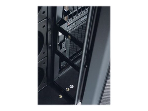 APC InRow SC System 2 InRow SC 50Hz 1PH 1 NetShelter SX Rack 600mm and Rear Containment