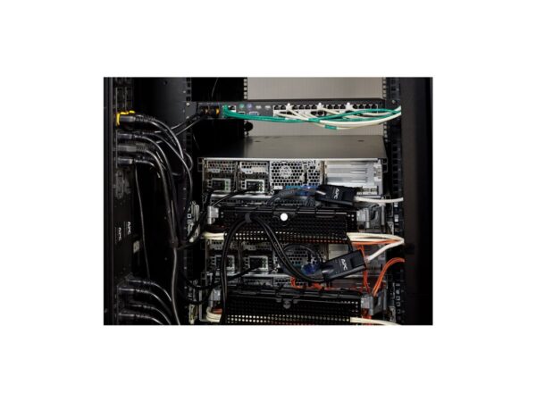 APC KVM SWITCH 2G- Analog- 1 Local User- 8 Port- 1HU