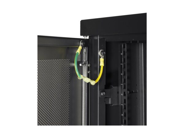 APC NetShelter SV 48U 600mm Wide x 1060mm Deep Enclosure with Sides Black