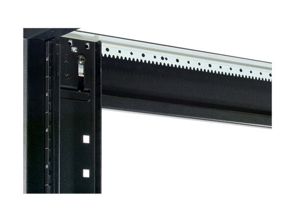 APC NetShelter SX 42U 600×1070 no sides