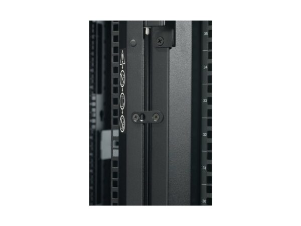APC NetShelter SX 45U 600mm Wide x 1200mm Deep Enclosure with Side Panels and Keys