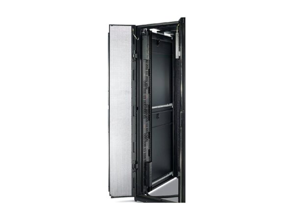 APC Rack PDU Basic 0U 14.4kW 208V 24 C13 4 C19 2 L6-30R 10