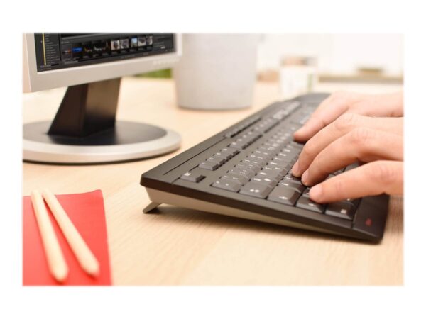 CHERRY STREAM DESKTOP Keyboard (CH)