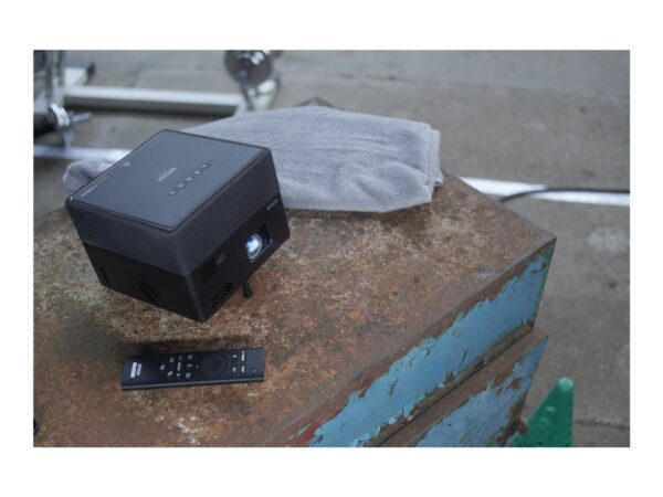 EPSON EF-12 Projector FHD 1920×1080 1000Lumen 2500000:1 Home cinema/Entertainment and gaming
