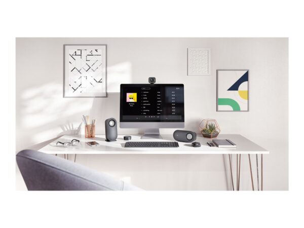 LOGITECH StreamCam Live streaming camera colour 1920 x 1080 1080p audio USB-C 3.1 Gen 1 MJPEG YUY2