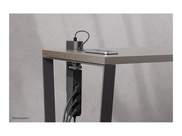 NEOMOUNTS VOLT Desk Clamp socket with Quick-charge USB Ports clamp 0-50mm 3x type-F 230V 1x USB-A 18W 2x USB-C 20W