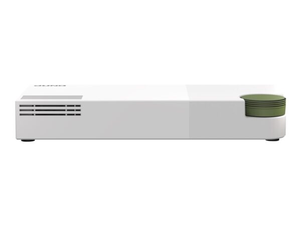 QNAP QSW-M2108-2S 8 port 2.5Gbps 2 port 10Gbps SFP+ web managed switch