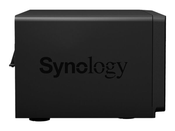 SYNOLOGY DS1821+ 8-Bay NAS AMD Ryzen Embedded V1500B quad-core 2.2GHz 4Go DDR4 up to 32Go 4xUSB 3.2 Gen 1 2xeSATA