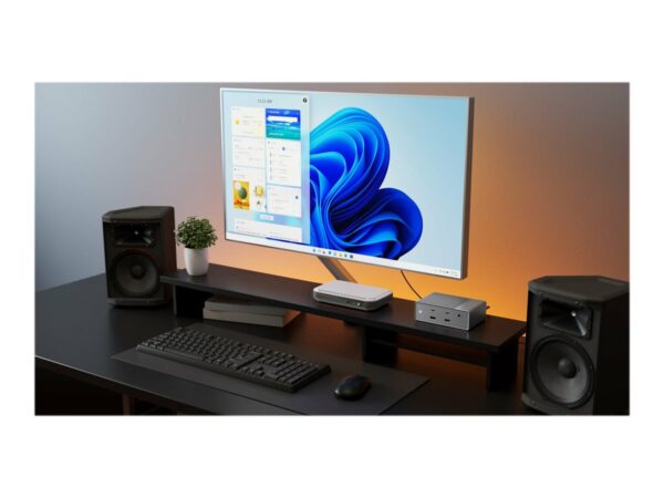 TARGUS HyperDrive Universal GEN2 15-in-1 USB-C Triple Video Docking Station – For MST enabled devices