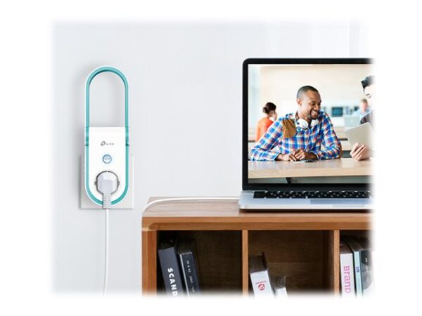 TP-LINK AC1200 Wi-Fi Range Extender 10/100Mbps Port 867Mbps at 5GHz + 300Mbps at 2.4GHz
