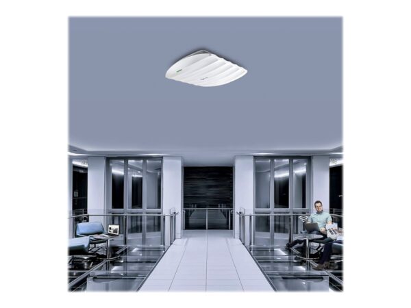 TP-LINK AC1350 Dual Band Ceiling Mount Access Point