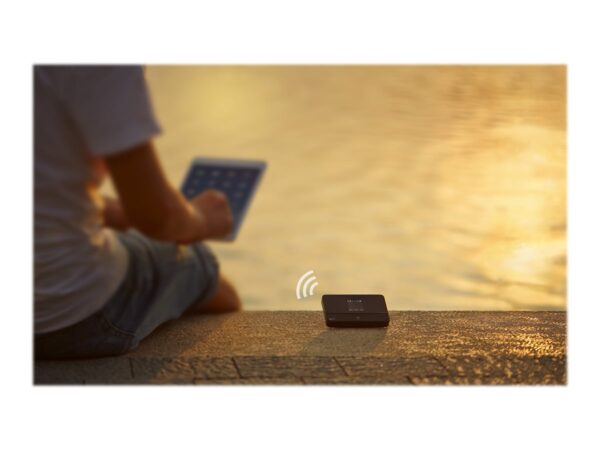 TP-LINK M7350 – Point daccès mobile Routeur — 4G LTE – 150 Mbits/s – 802.11n
